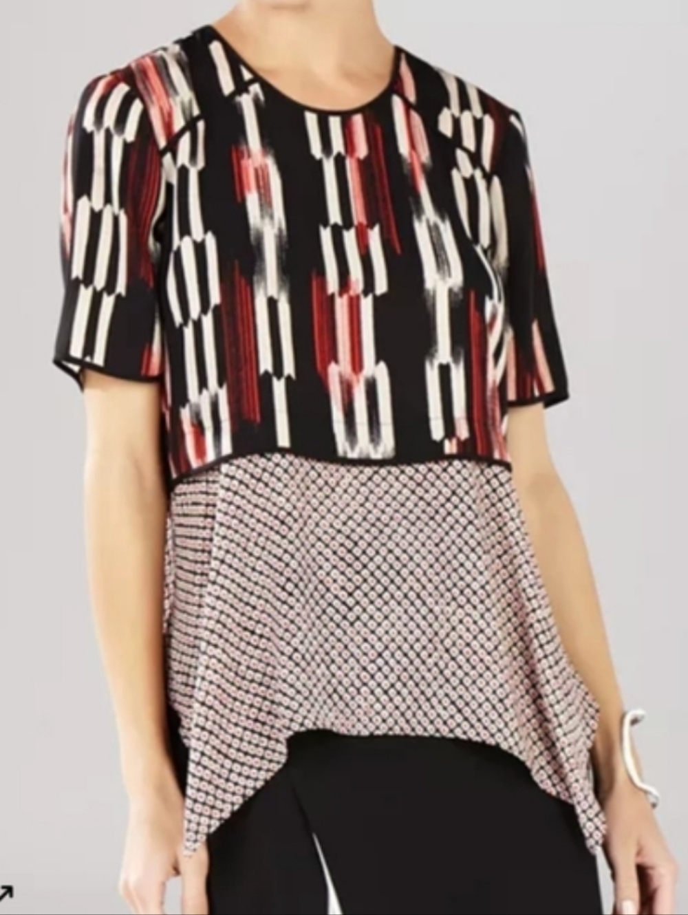 BCBGMaxAzria Kacy Red Black Block Geometric Mixed Print Layered Blouse Sz Small